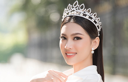 Những màn trình diễn bikini nóng bỏng khiến người xem khó rời mắt của Á hậu Ngọc Thảo